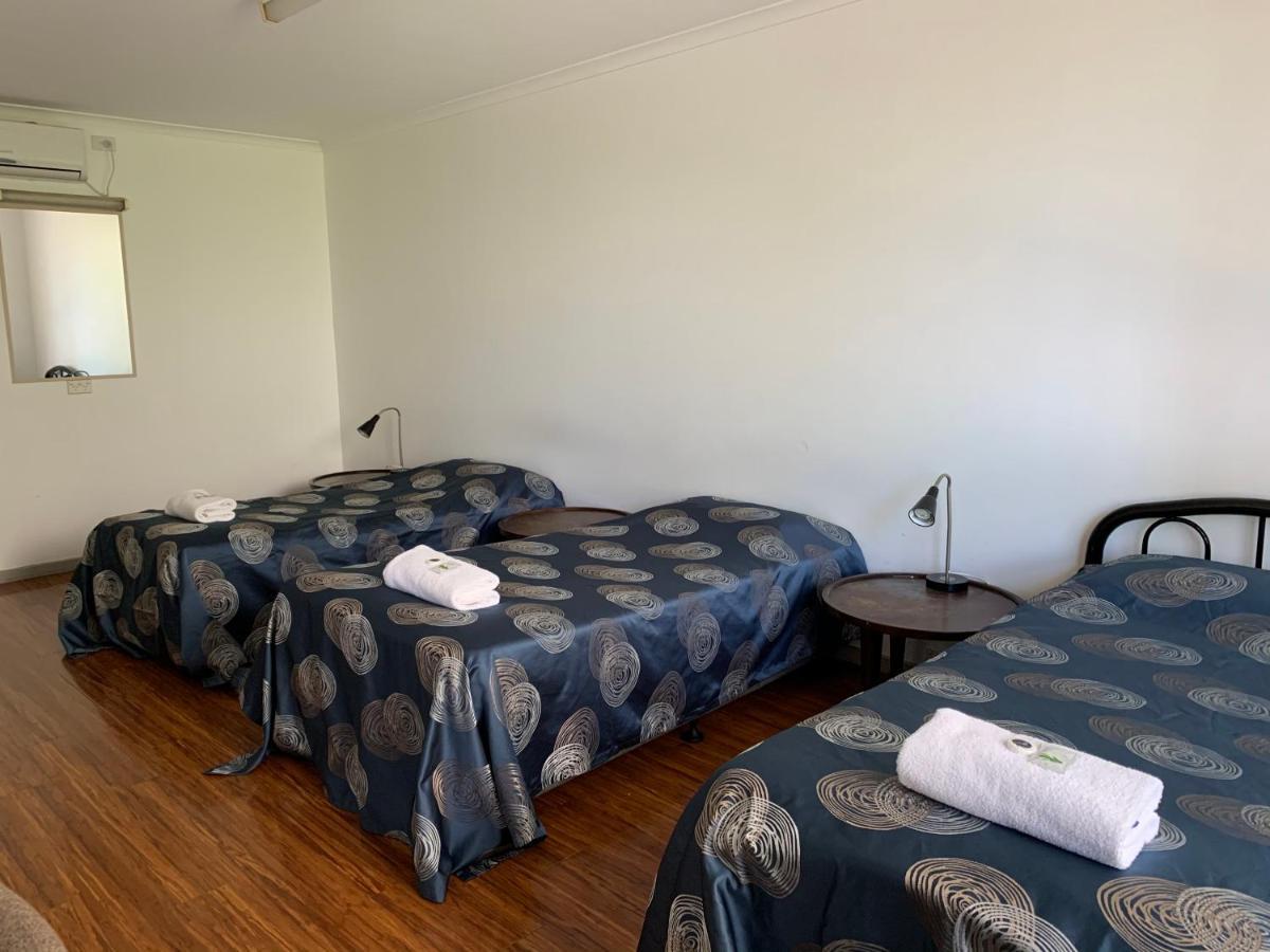 Beaconsfield Lodge Motel Bagian luar foto