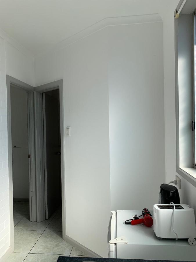 Beaconsfield Lodge Motel Bagian luar foto